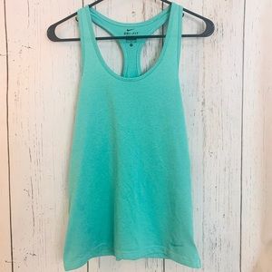 Nike workout tank